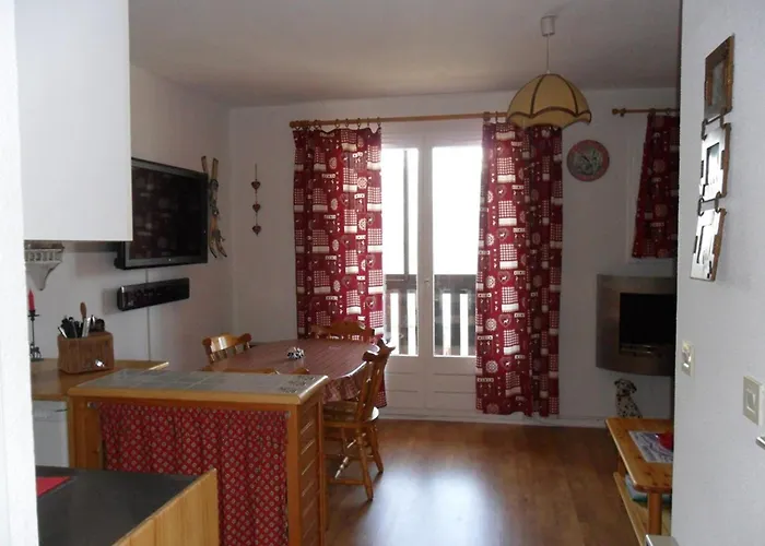 Sud-ouest Avec Balcon Et Parking à - Fr-1-804-9 Apartamento